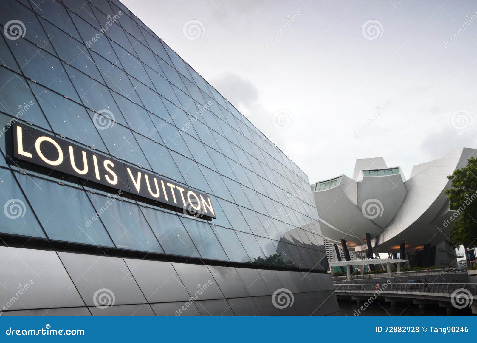 Louis Vuitton Corporate Office & Headquarters