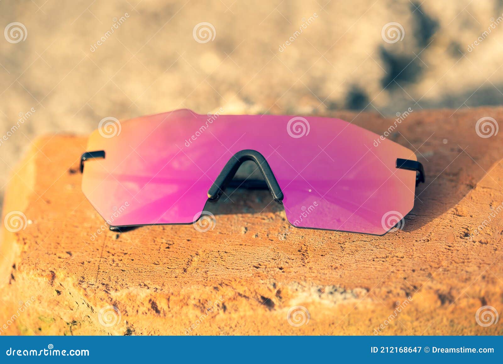 Popular Gold Metal Demi Frame Man Big Lens Sunglasses - China Metal  Sunglasses and Men Sunglasses price | Made-in-China.com