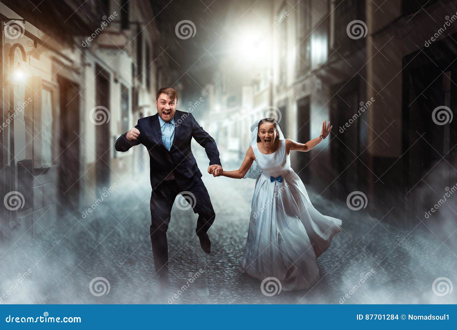 Lyckligt förälskelseparbröllop, nattfotofors