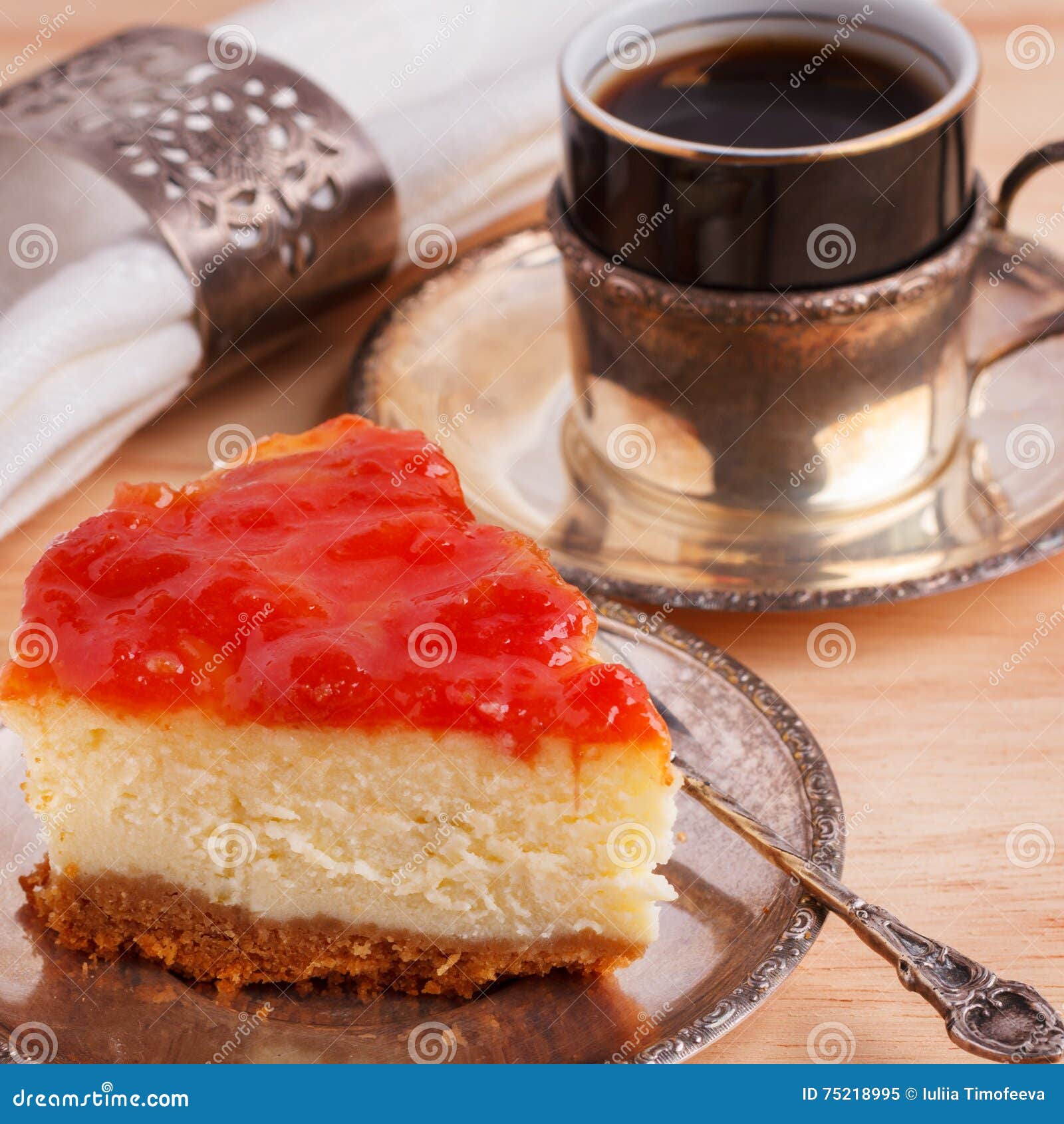 Gateau Au Fromage Avec La Confiture Bresilienne De Goiabada De La Goyave Image Stock Image Du Juliette Sauce Gateau Au Fromage Avec La Confiture Bresilienne De Goiabada De La Goyave Image Stock Image Du Juliette Sauce