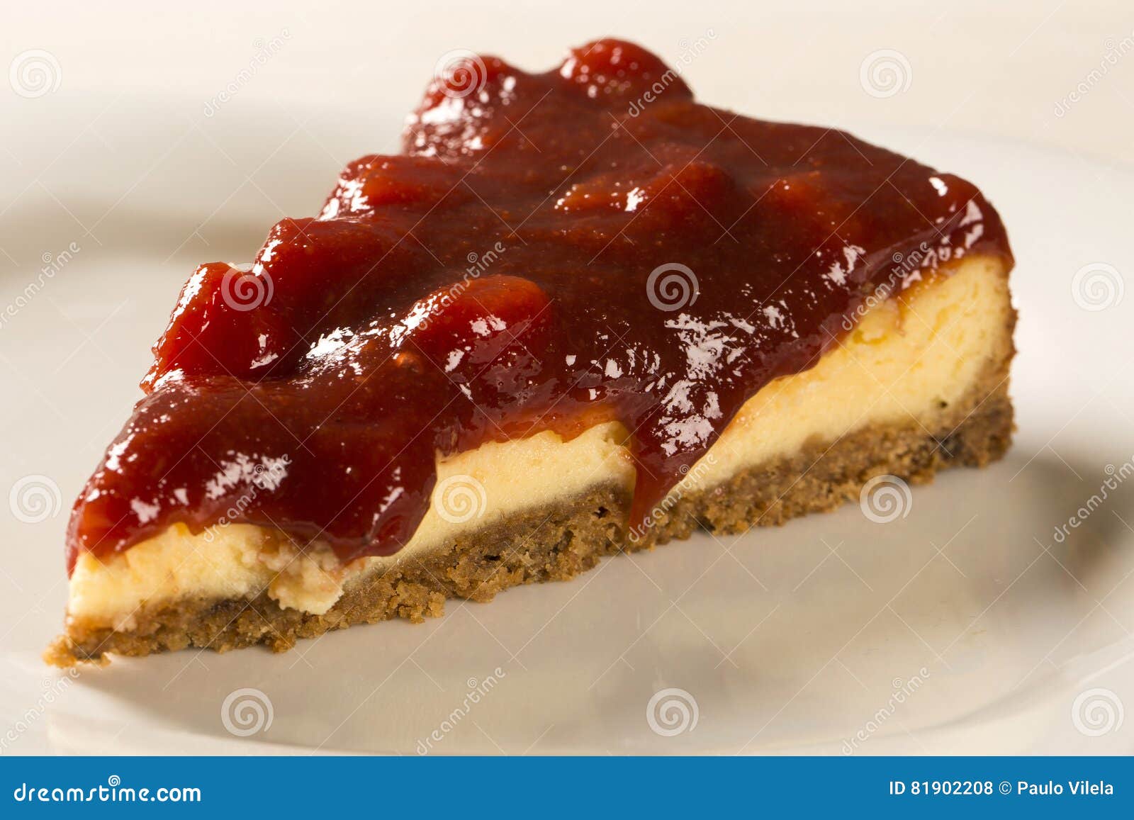 Gateau Au Fromage Avec La Confiture Bresilienne De Goiabada De La Goyave Du Plat Sur Le Tabl Photo Stock Image Du Fond Frais Gateau Au Fromage Avec La Confiture Bresilienne De Goiabada De La Goyave Du Plat Sur Le Tabl Photo Stock Image Du Fond Frais