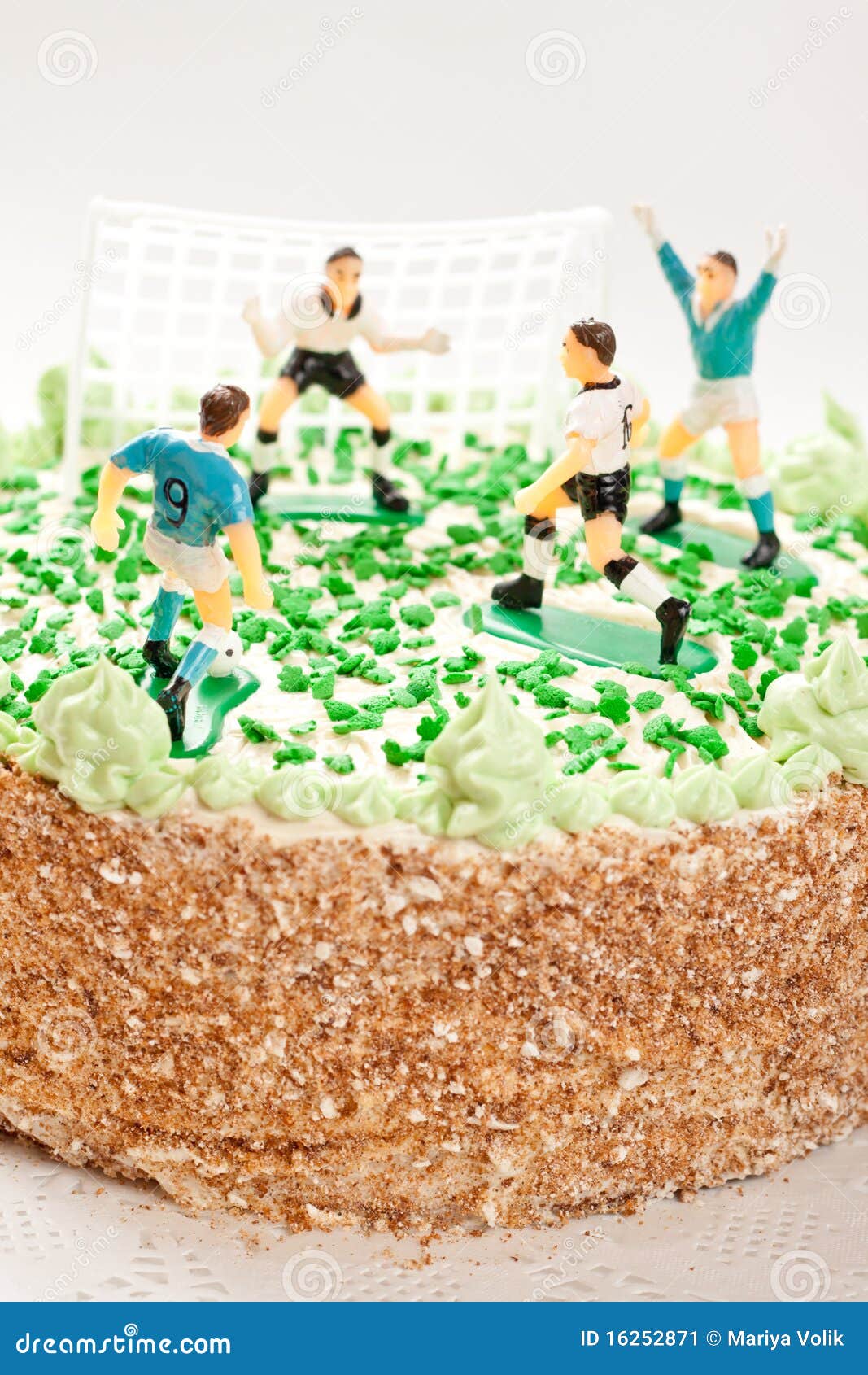 Gateau D Anniversaire Pour Le Garcon Avec Des Joueurs De Football Image Stock Image Du Baking Home Gateau D Anniversaire Pour Le Garcon Avec Des Joueurs De Football Image Stock Image Du Baking Home