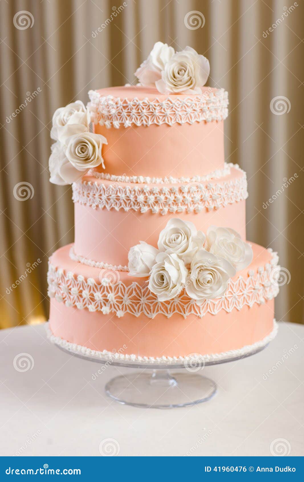 Gateau De Mariage Rose Et Blanc Photo Stock Image Du Beau Fleur Gateau De Mariage Rose Et Blanc Photo Stock Image Du Beau Fleur