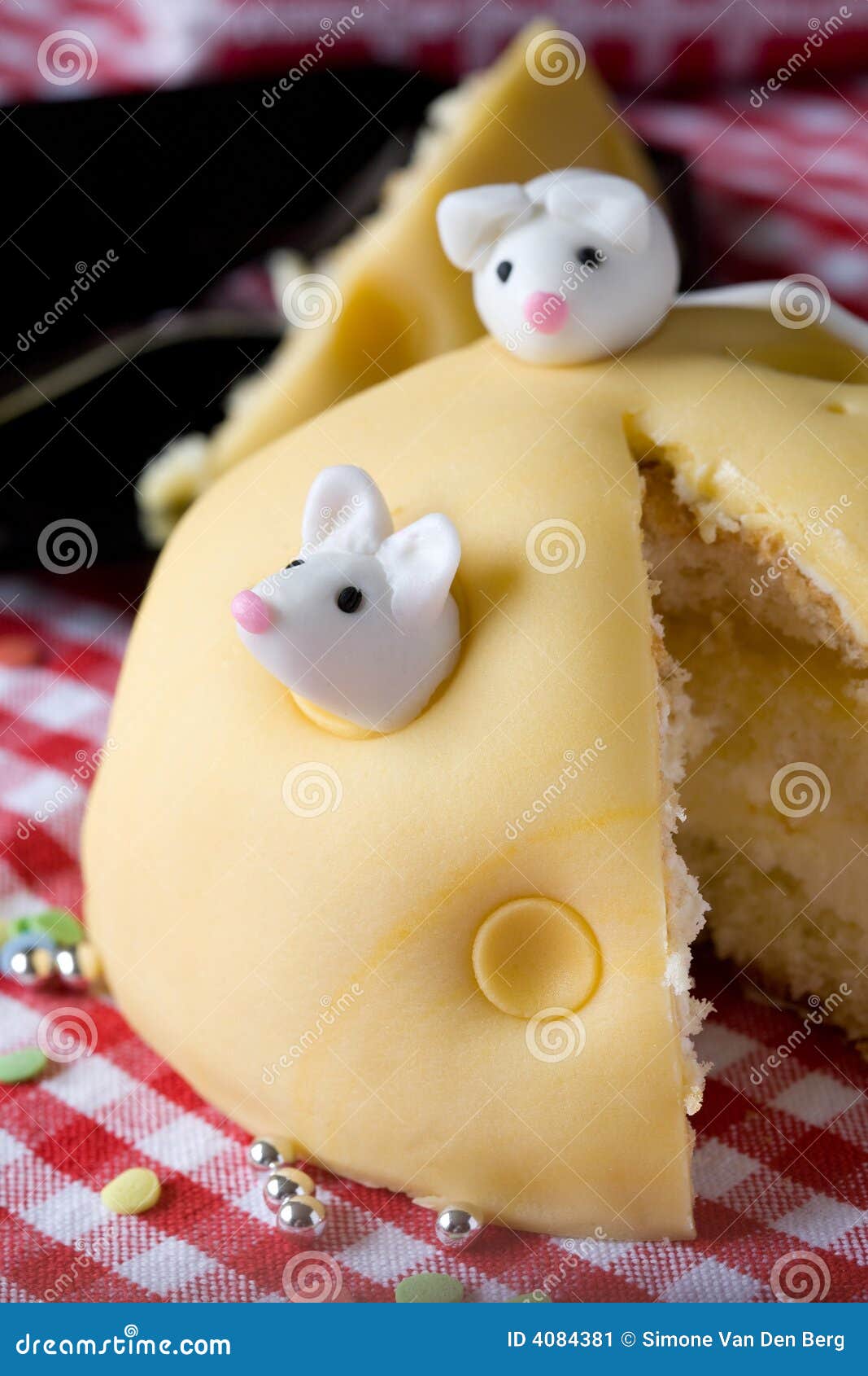 Gateau De Souris Image Stock Image Du Festin Dessert