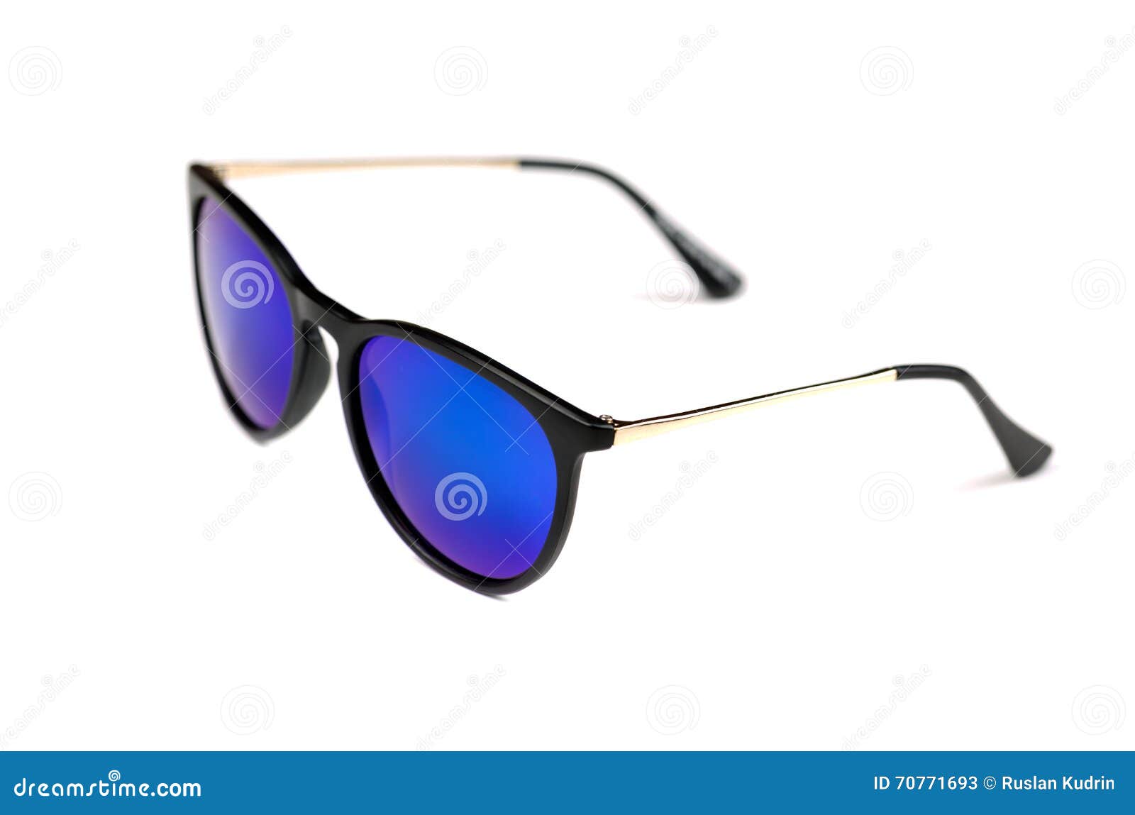 lentes de sol azules
