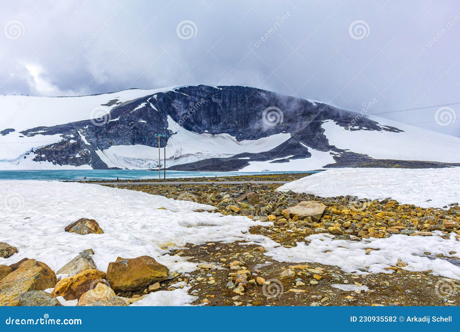 galdhÃÂ¸piggen in jotunheimen lom largest highest mountain in norway scandinavia