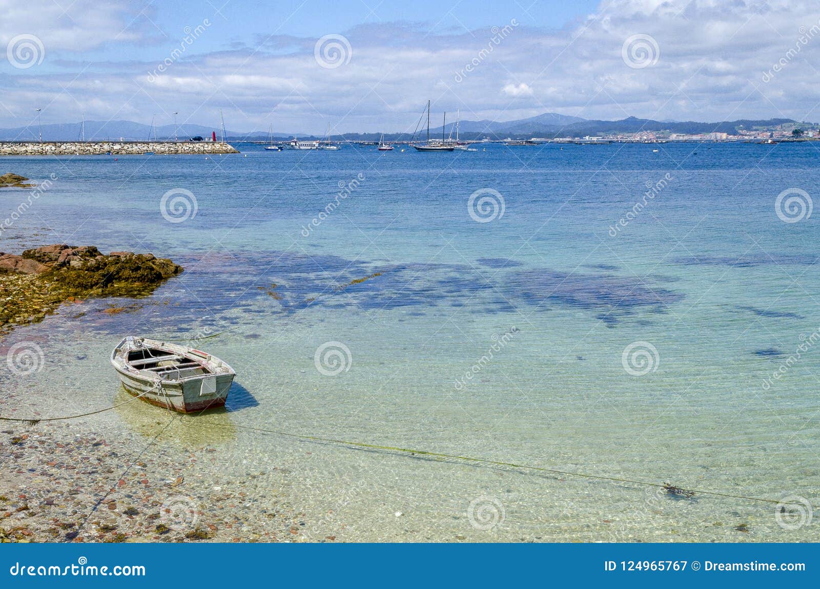 galicia o grove boat barco mar sea