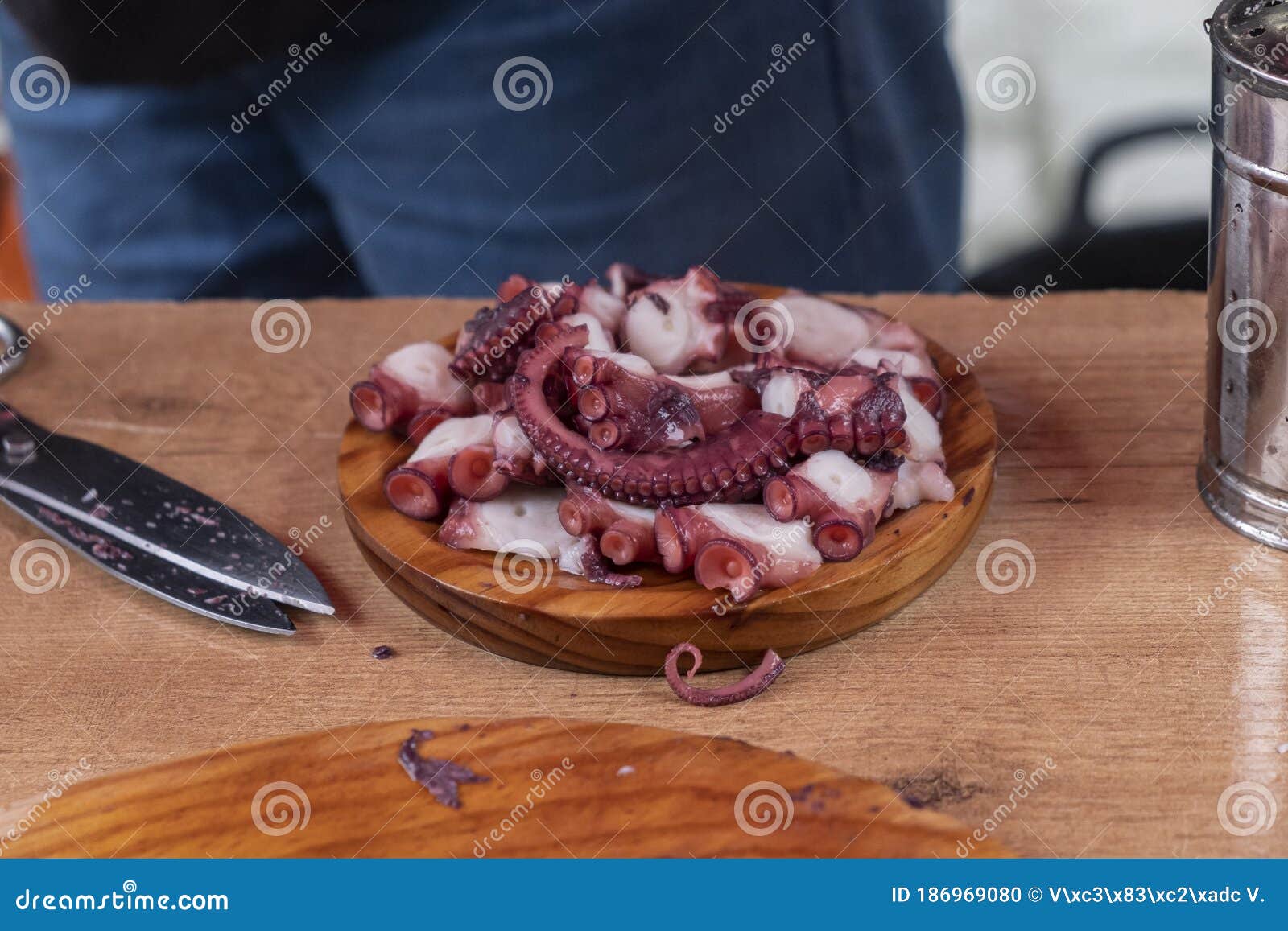 pulpo a la gallega octopus spanish traditional recipe