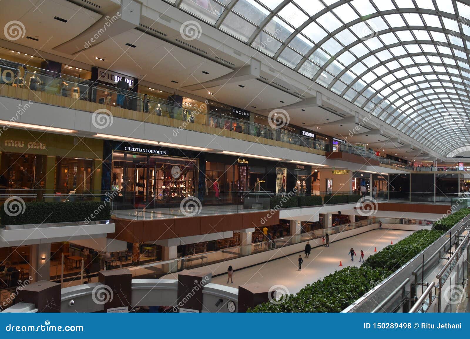 The Galleria Mall in Houston, Texas Editorial Stock Photo - Image of  market, luxury: 150289498