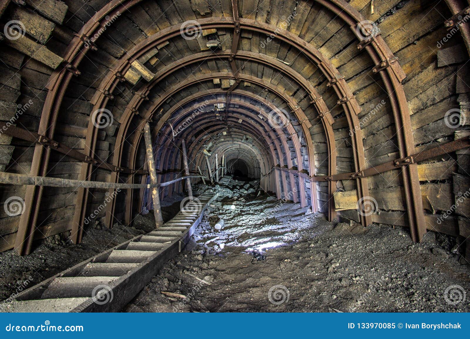 Gallery in the salt mine stock image. Image of formation 133970085