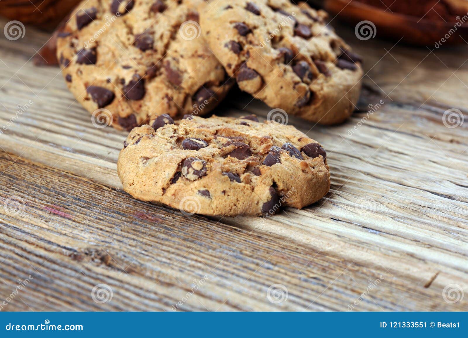Galletas Del Chocolate En La Tabla Galletas De Microprocesador De galletas-del-chocolate-en-la-tabla-galletas-de-microprocesador-de
