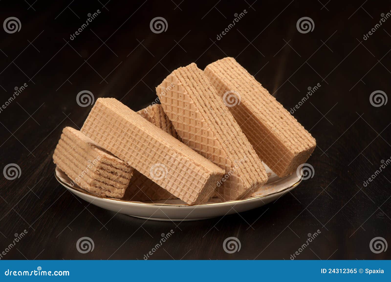 Galletas dulces imagen de archivo. Imagen de coma, postre - 24312365 Galletas dulces imagen de archivo. Imagen de coma, postre - 24312365