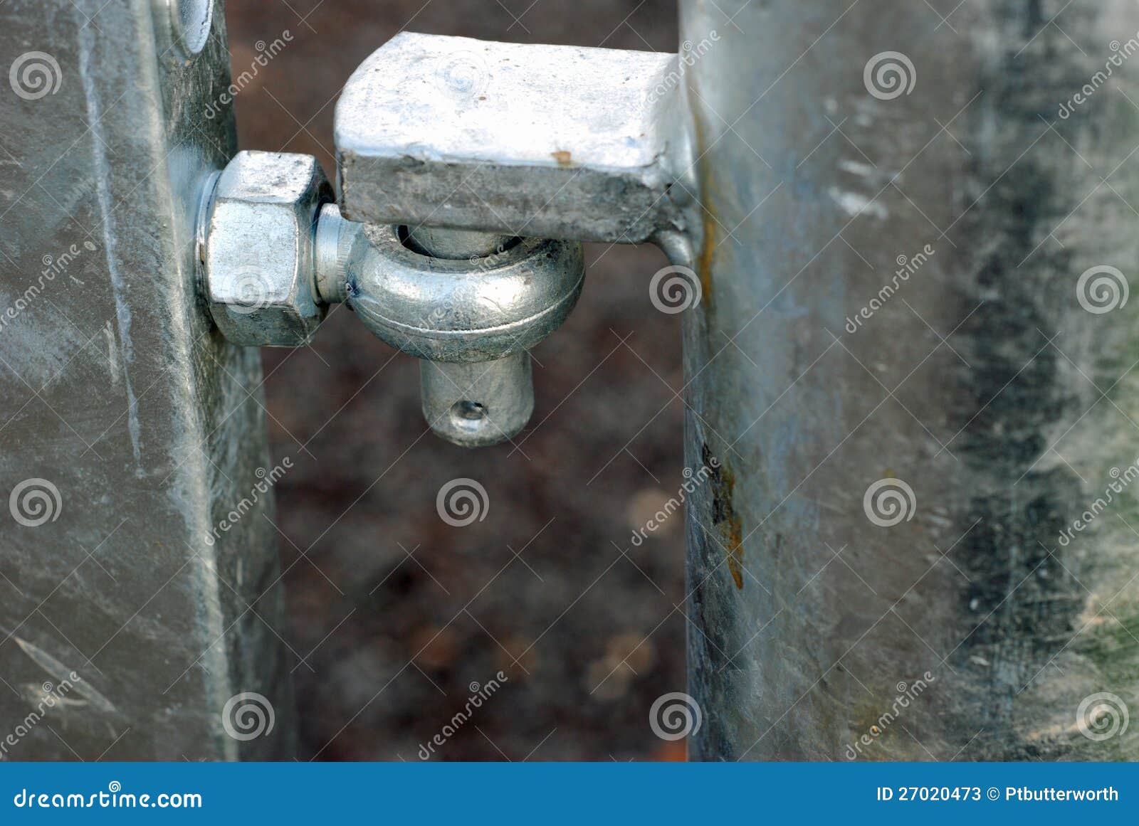 Galvanised gate hinge. stock image. Image of galvanised 27020473