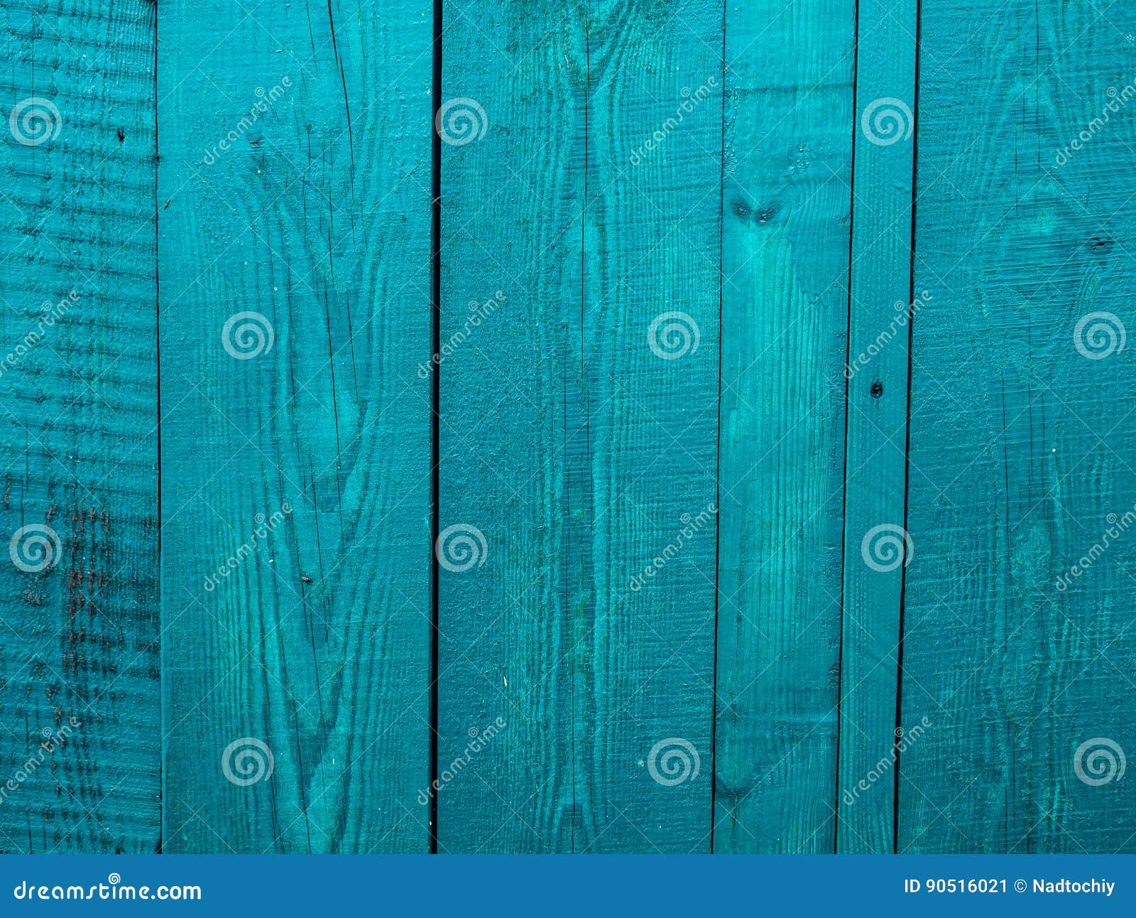 Gammala blåa dörrar Trä texturerar Textur av metall Gammal sjaskig bestrålad målarfärg