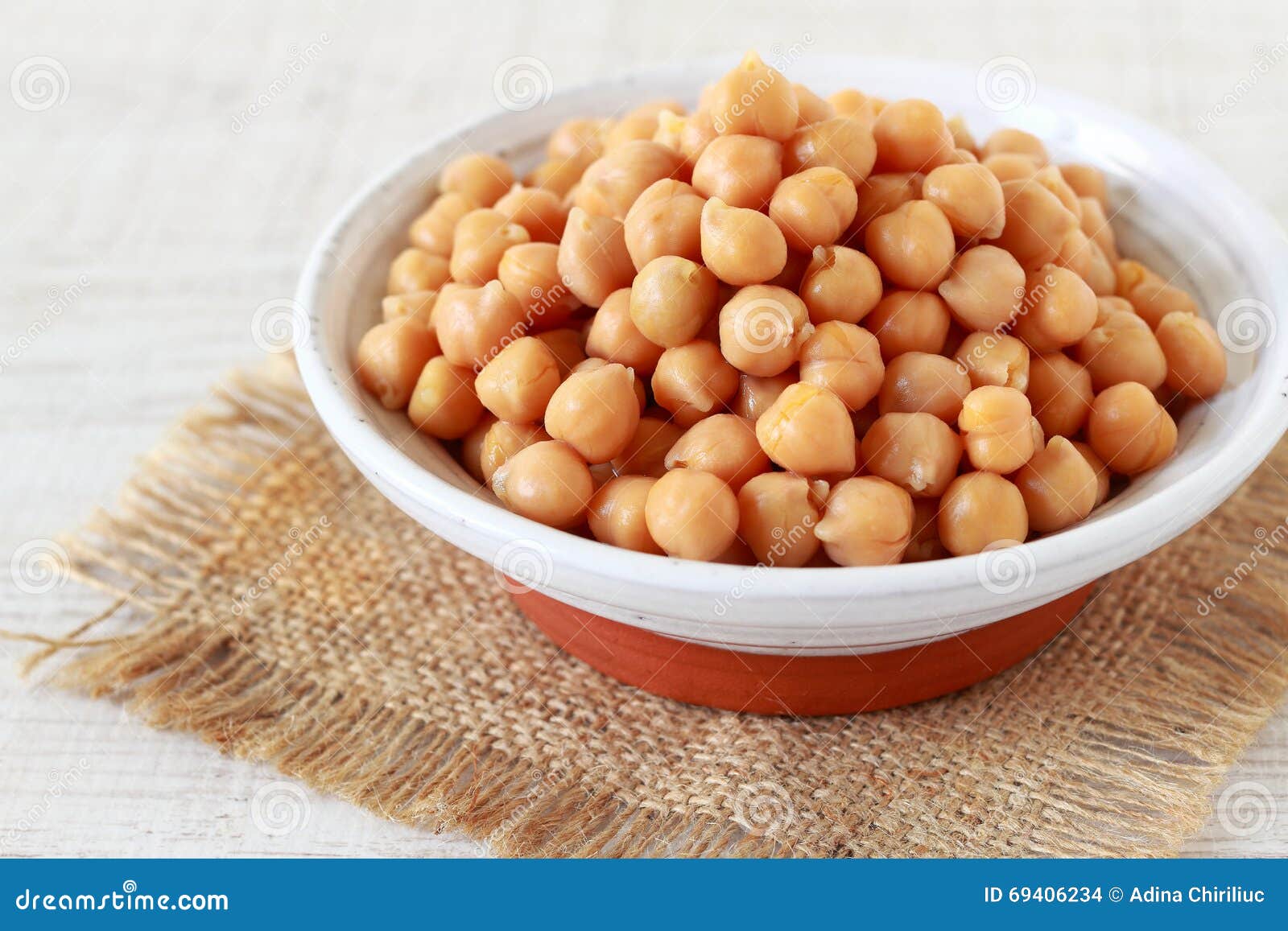 Garbanzos hervidos foto de archivo. Imagen de travieso 69406234