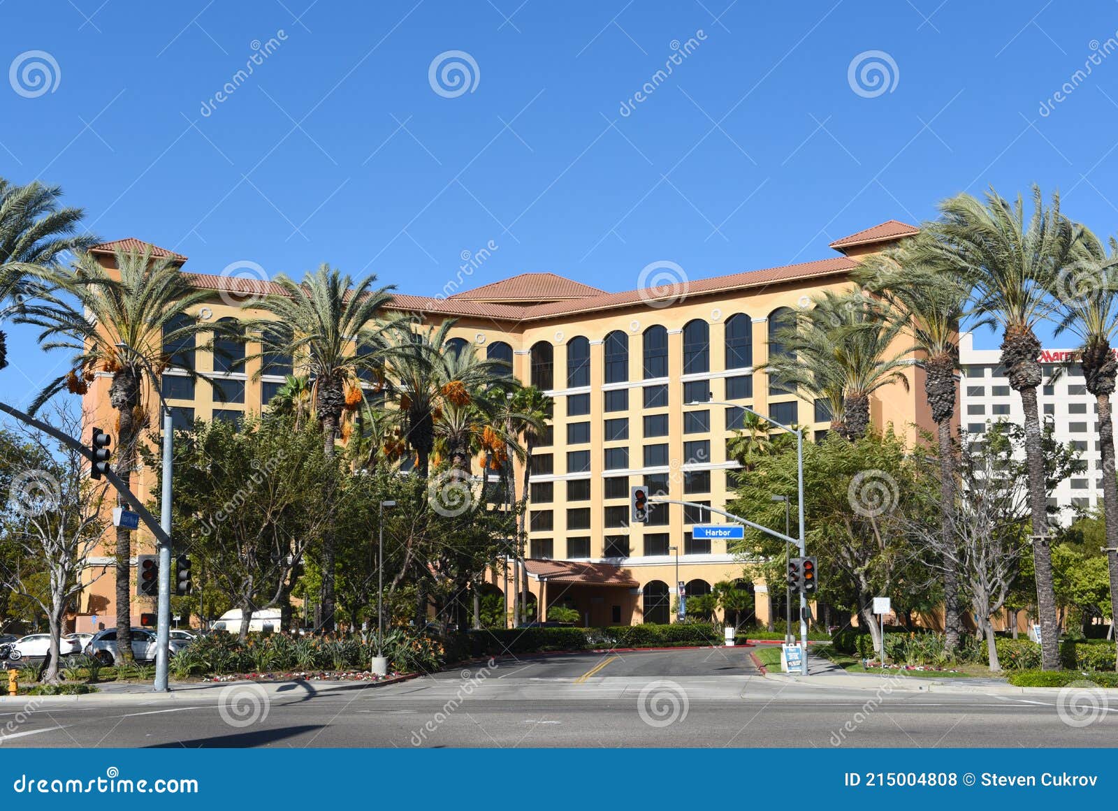 GARDEN GROVE, CALIFORNIA - 31 MAR 2021: Delta Hotels Marriot on Harbor ...