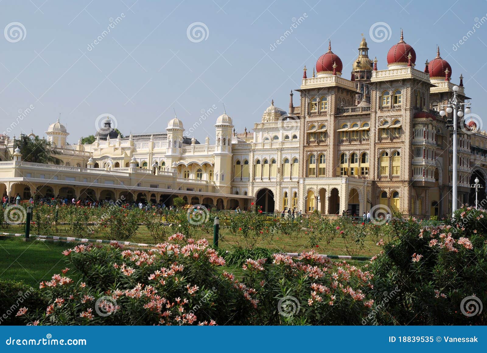 the garden of mysore palace in india