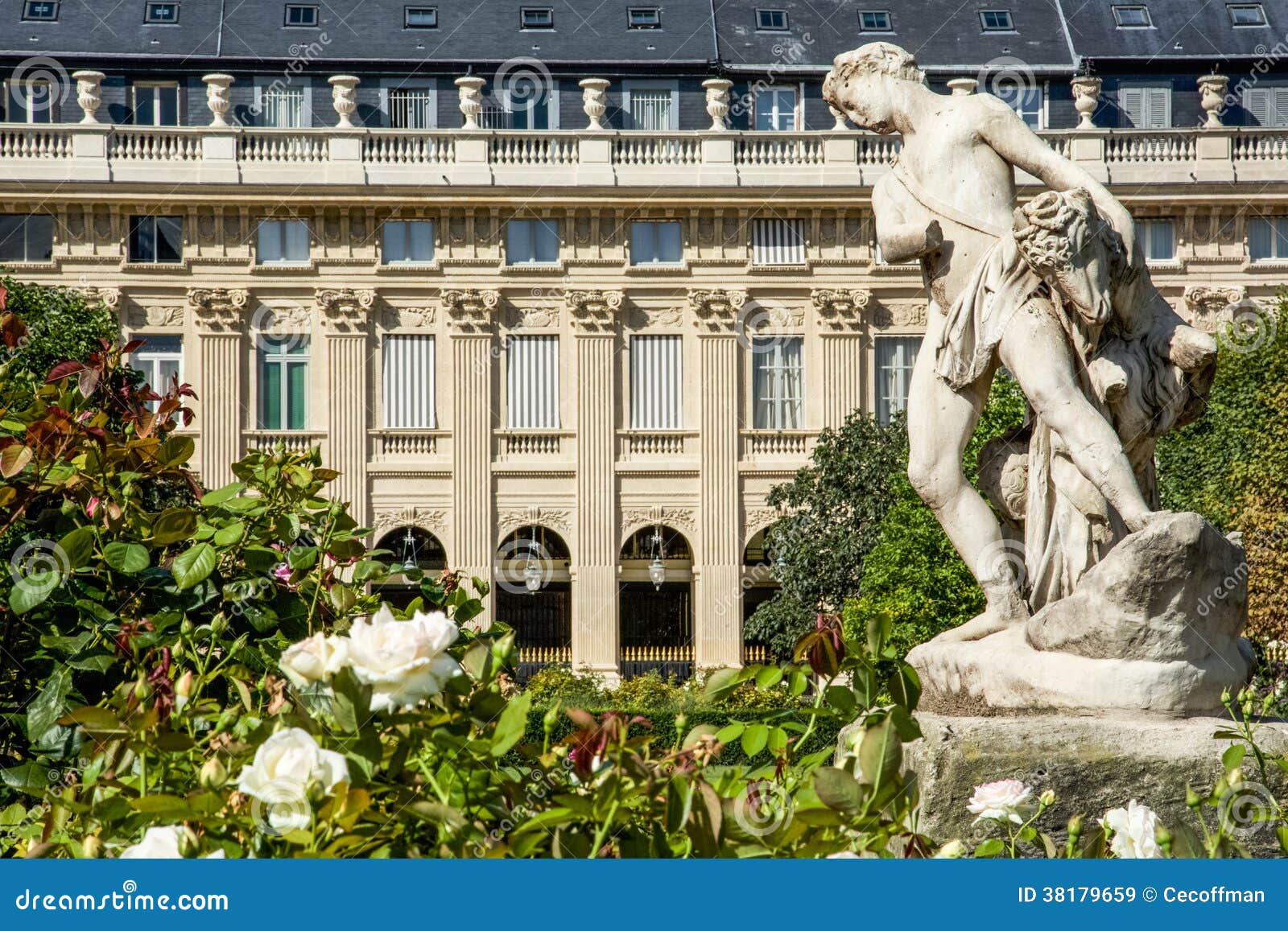 Garden Of Paris S Palais Royal Stock Image Image Of City Travel