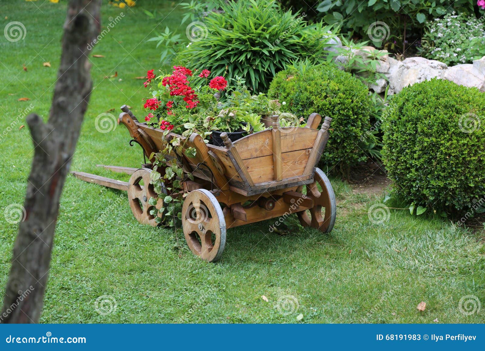 Garden Trolley stock image. Image of decoration, trolley 68191983