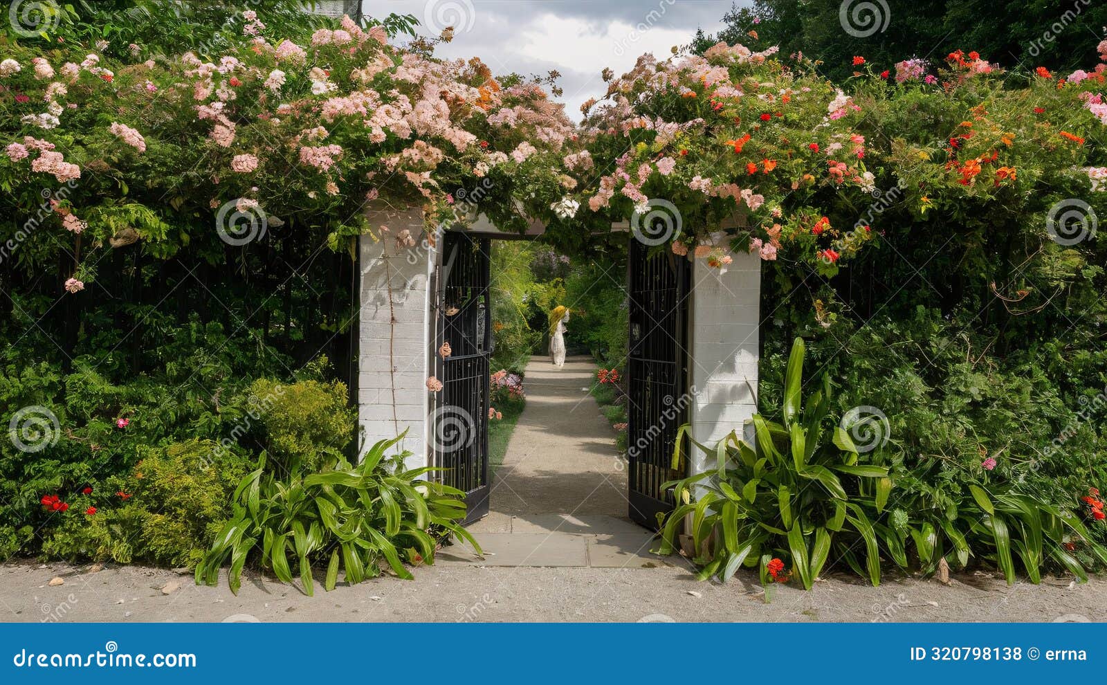 ai-generated, garden wall, hedge, tropical plants