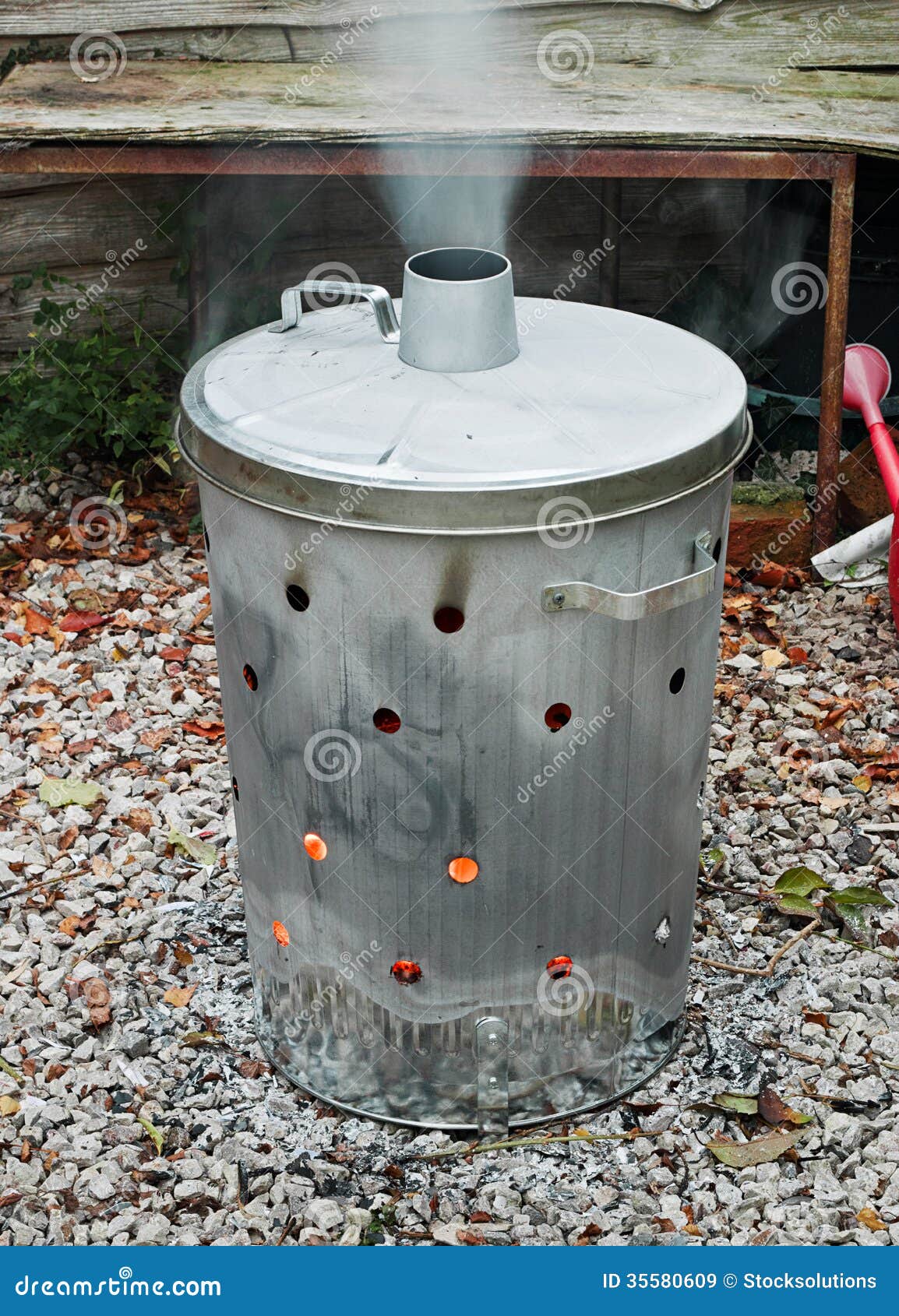 Garden Waste Incinerator Bin Stock Image - Image of barrel, burn