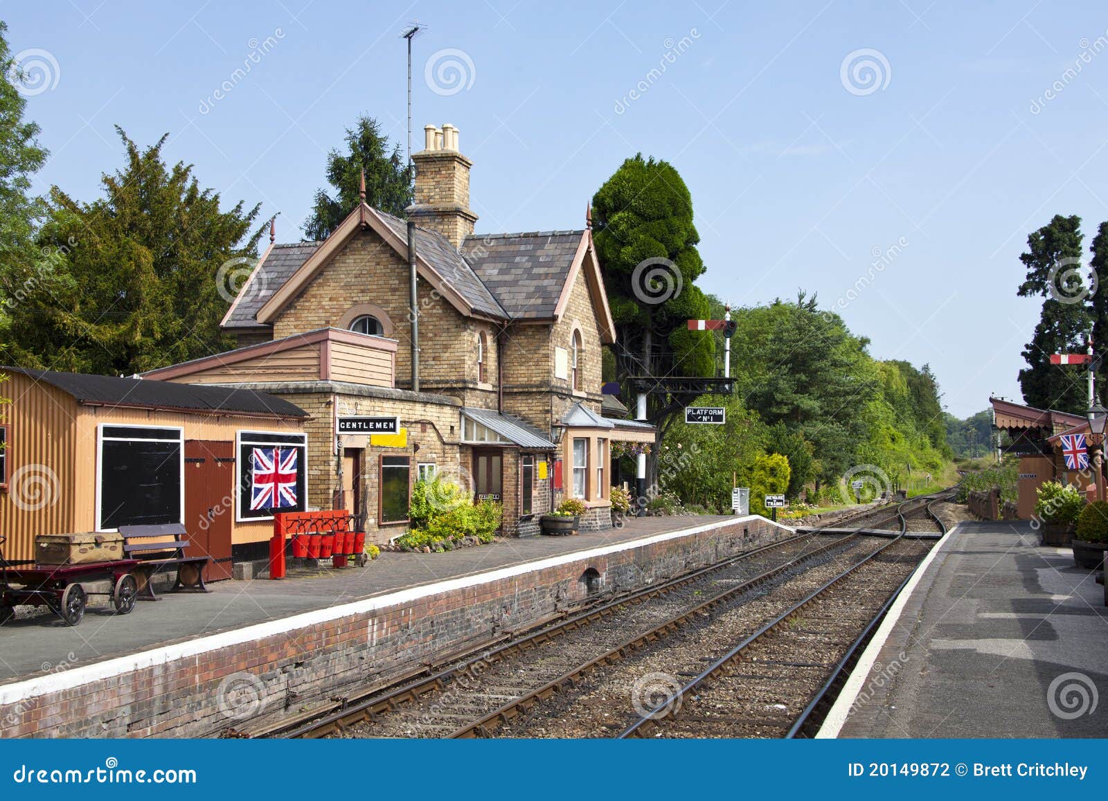 Gare Anglaise Traditionnelle Photo stock Image du former, gare 20149872