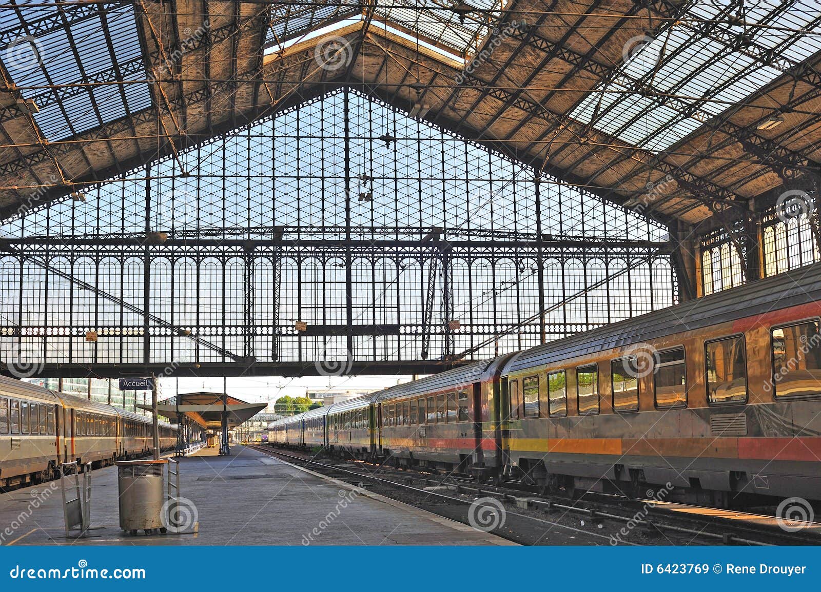 Gare De La France Paris D'austerlitz Image stock Image du railway