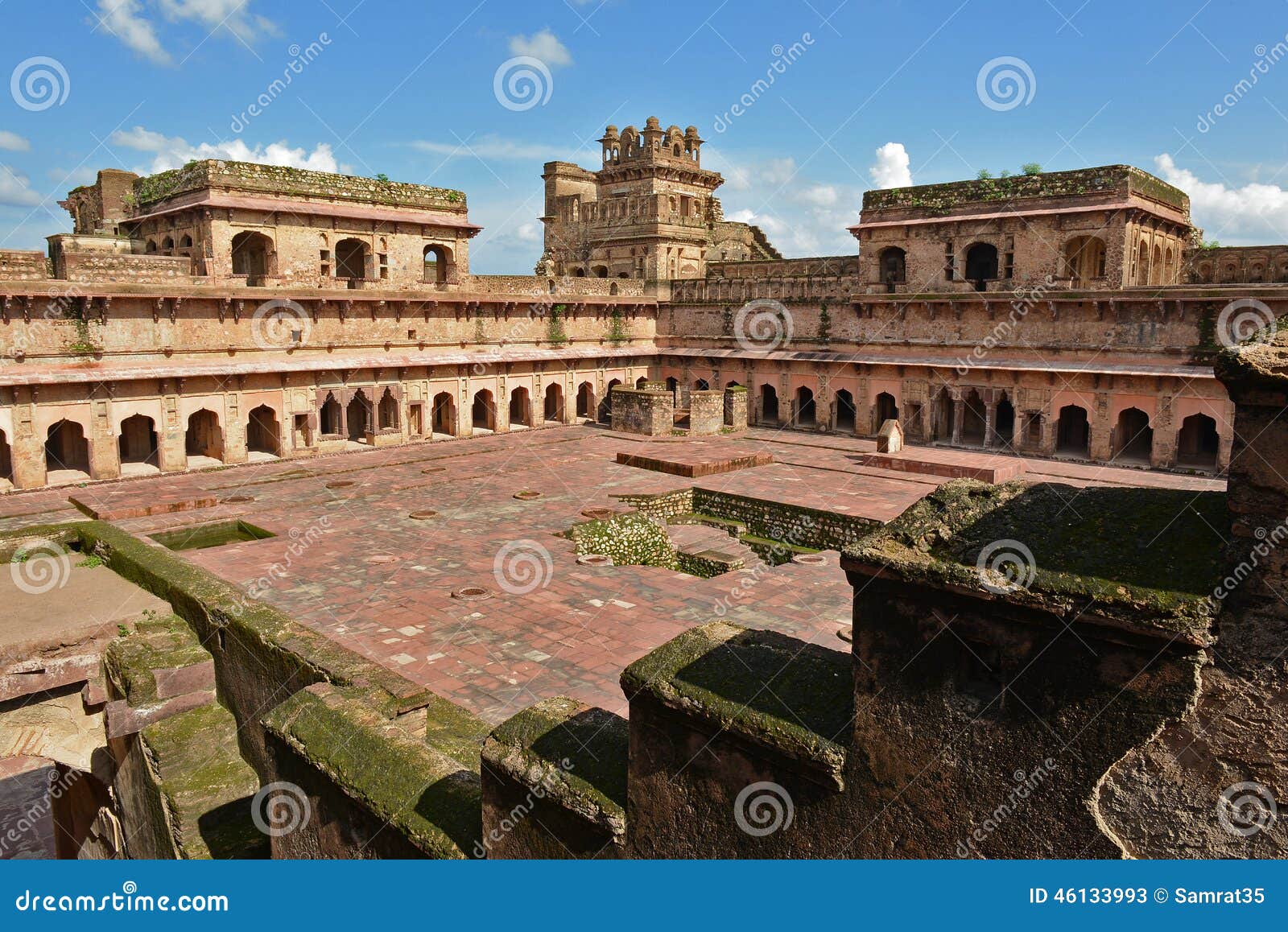 Garh Kundar Fort Stock Image Image Of Ethnic Castle