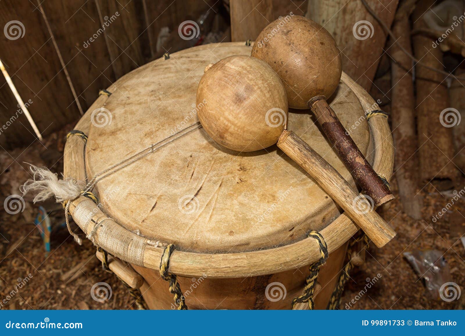 garifuna drum and maraca in honduras