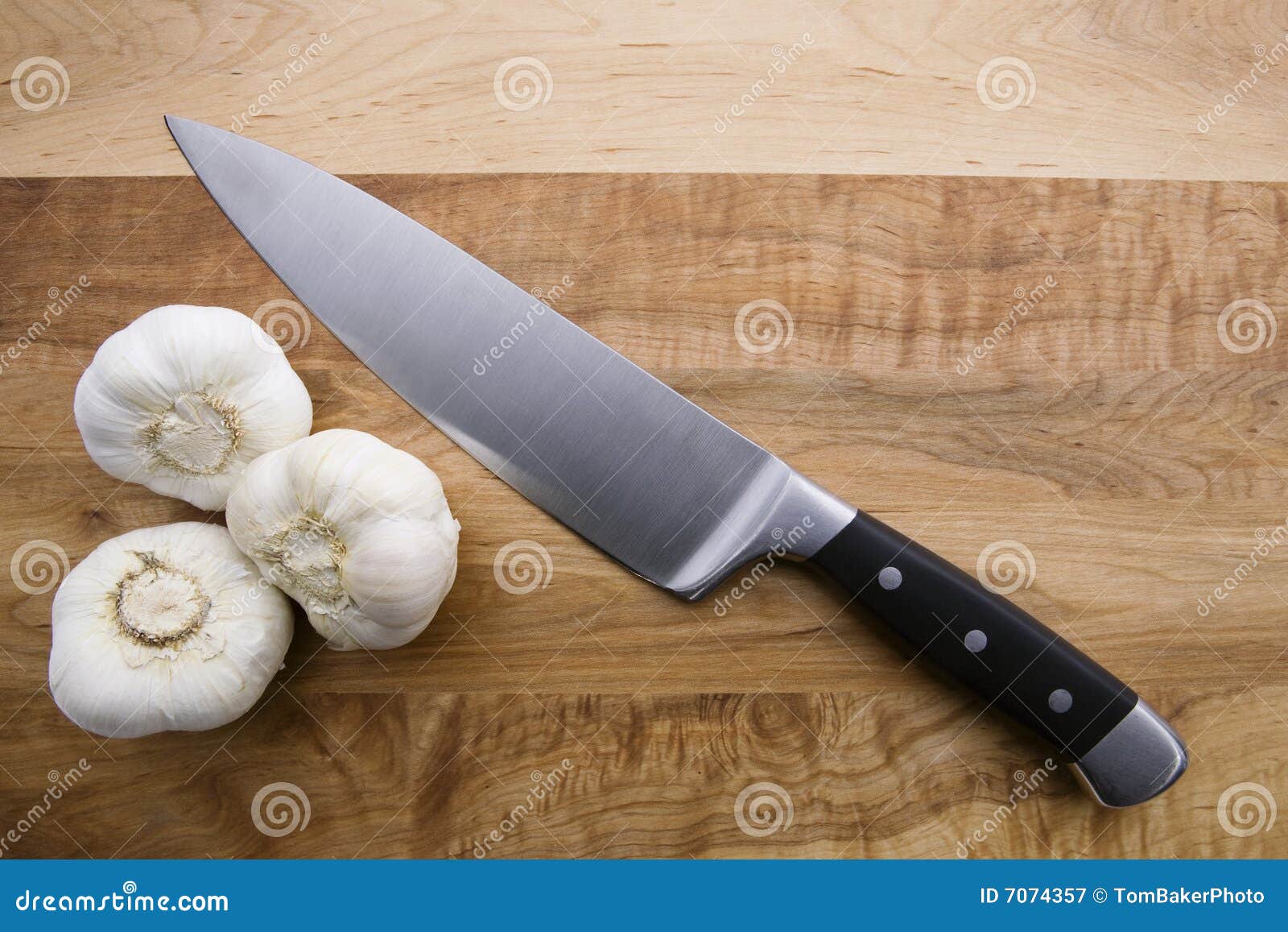 Garlic and Knife stock image. Image of lunch, health, sharp 7074357