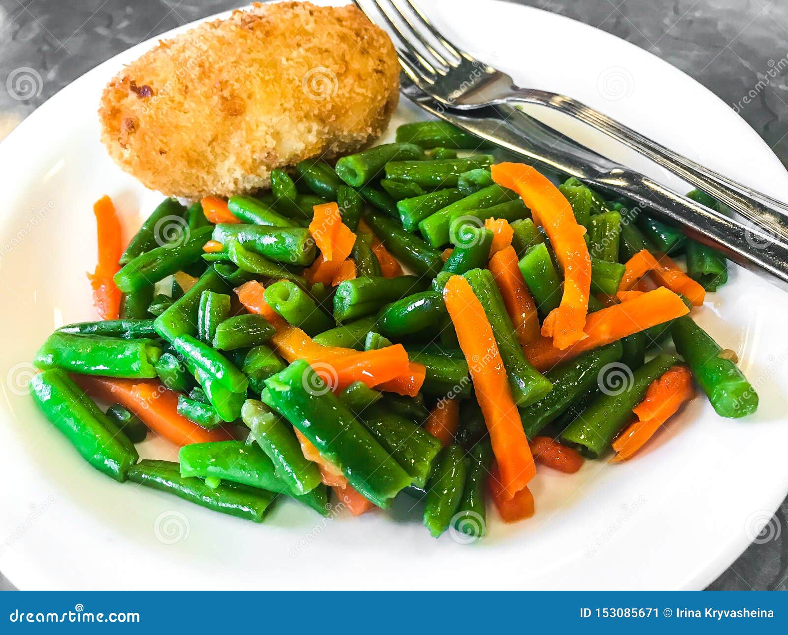 Garnish of Green Beans, Carrots Stock Image Image of dish, garlic