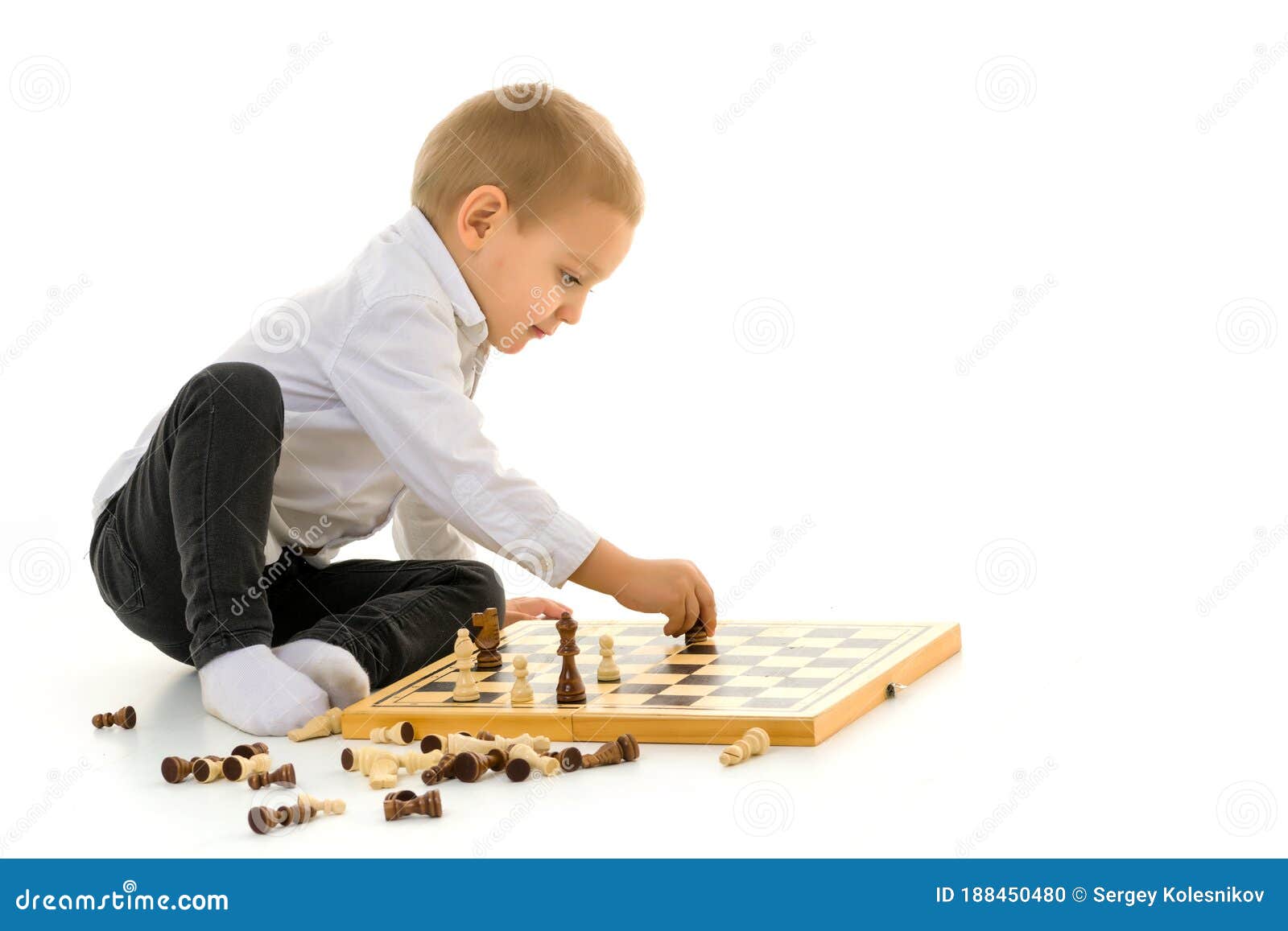 O Jogador De Xadrez é Perdedor Nas Emoções Foto de Stock - Imagem