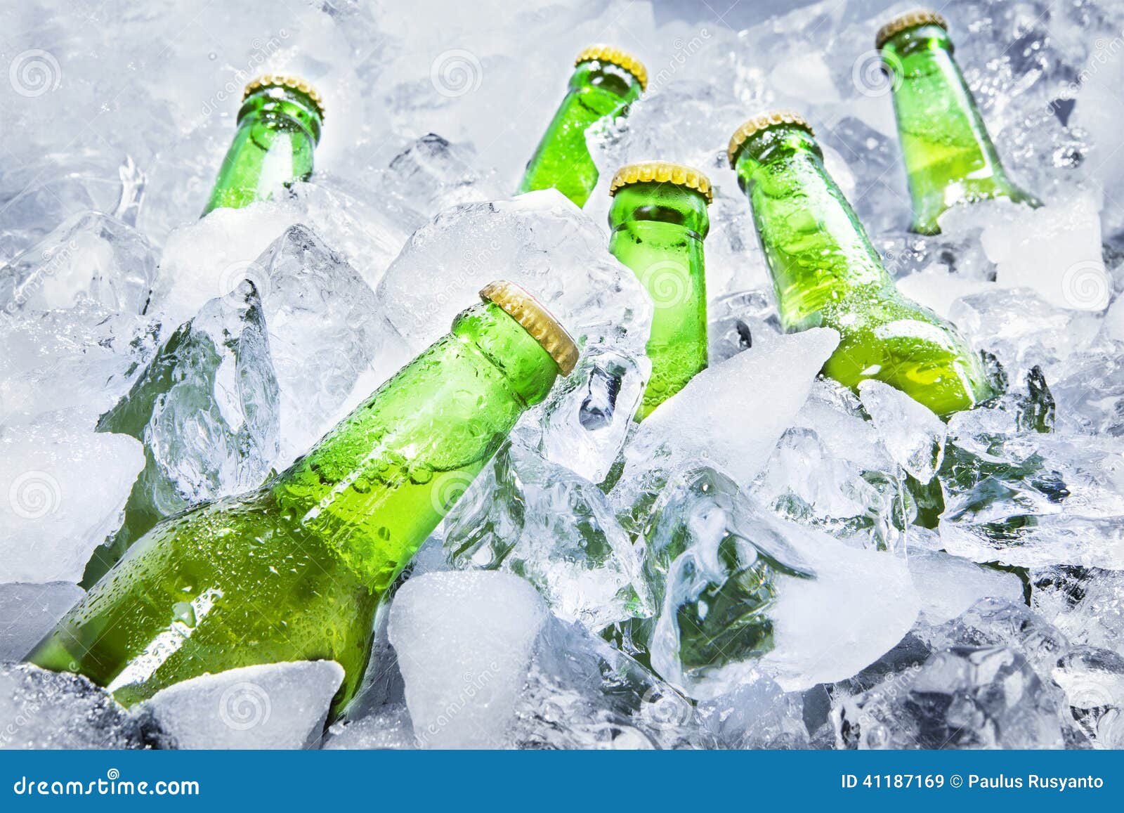 Gelo na cerveja? Invenção de mineiro resfria instantaneamente a bebida -  Degusta - Estado de Minas