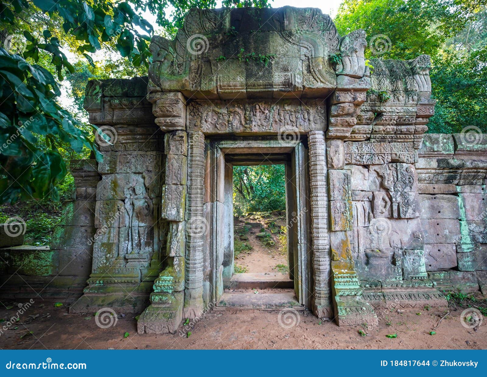 gate at bayon, the most notable temple at angkor thom, cambodia