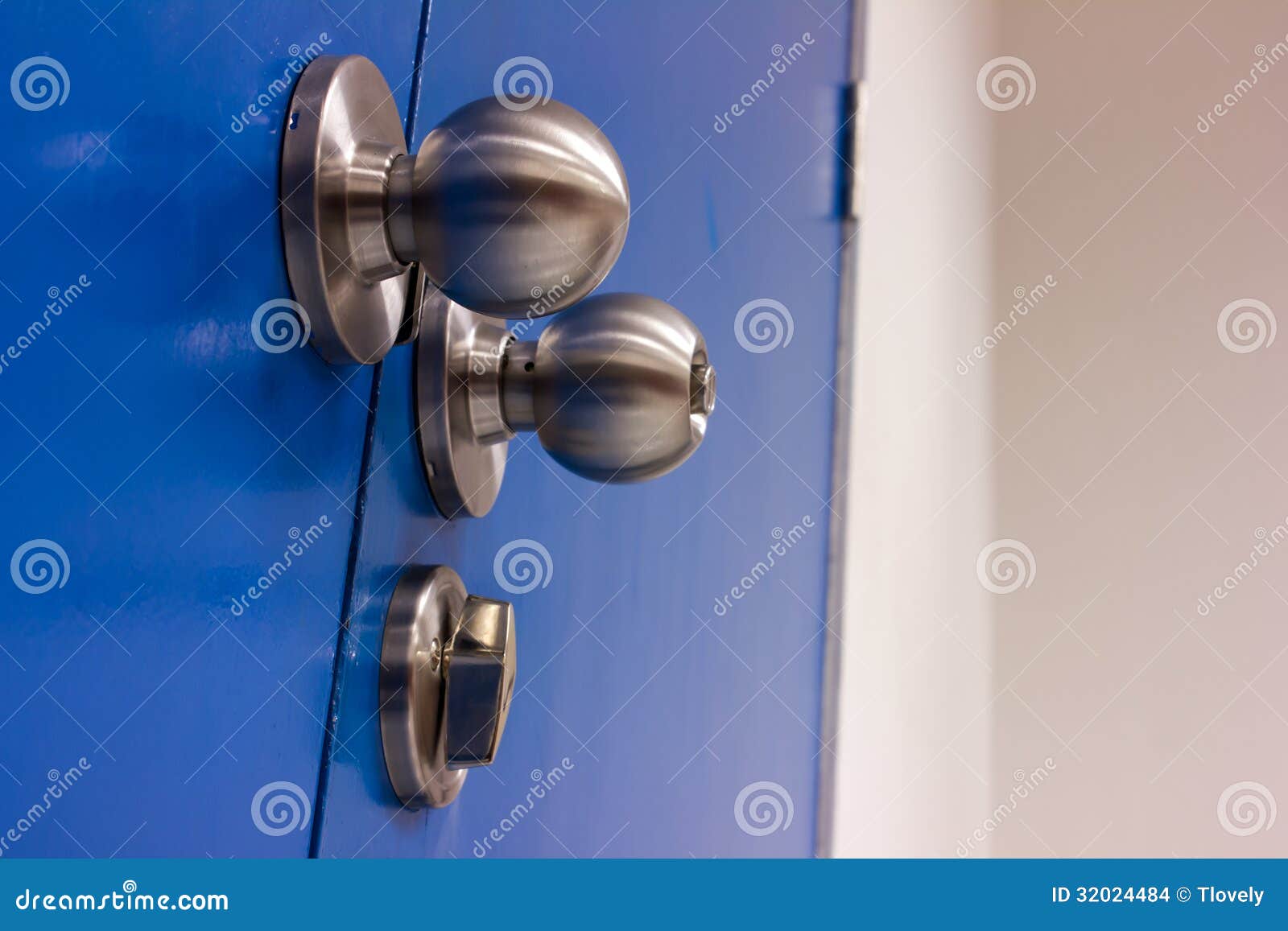 Gate Knob steel lock stock photo. Image of door, closed 32024484