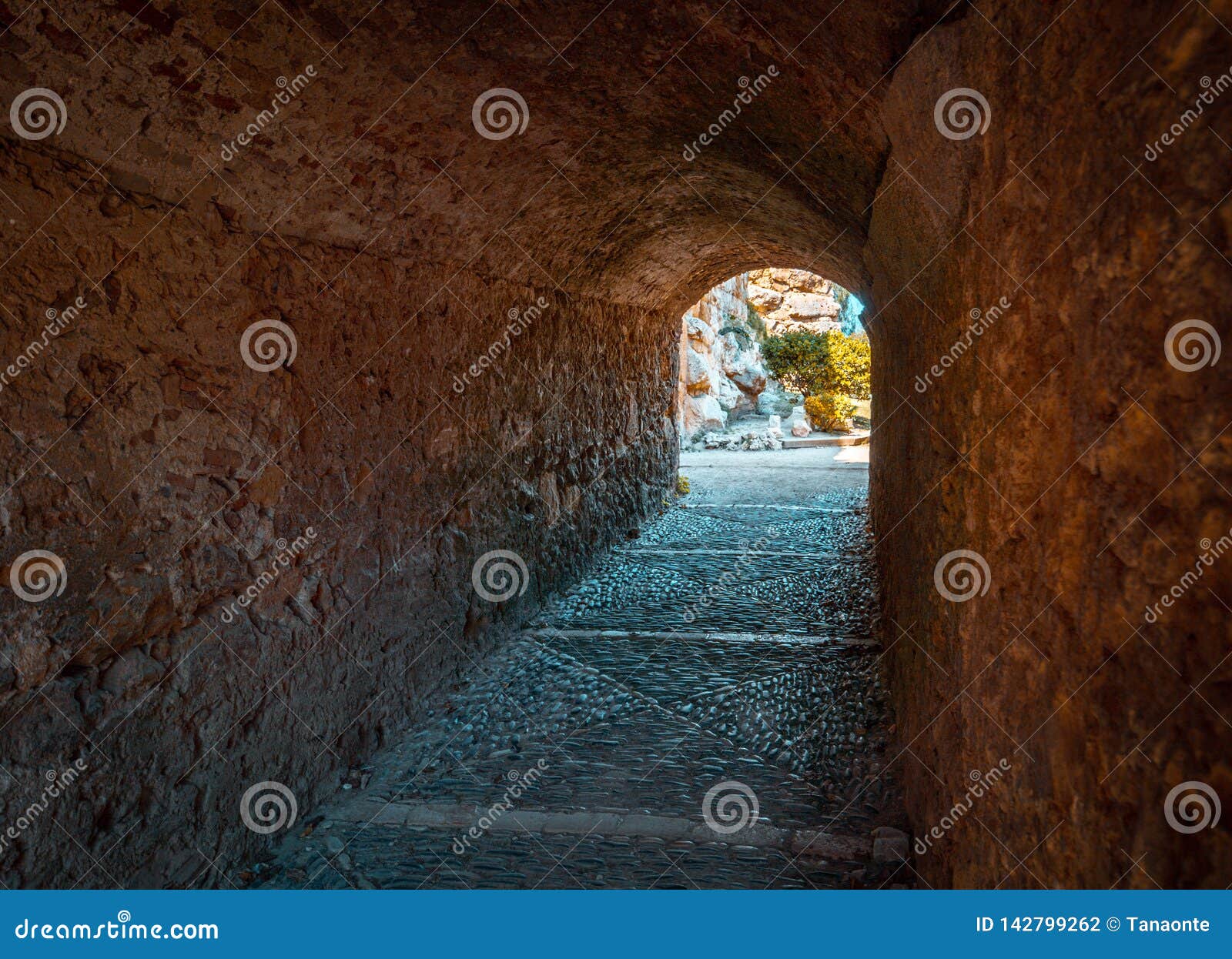 gate on the roman walls of ancient tarraco in tarragona