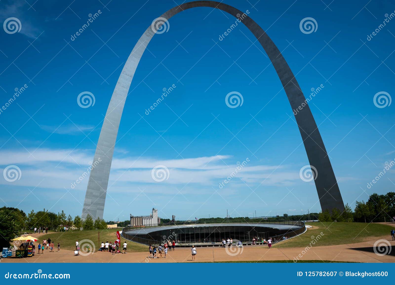 The Gateway Arch National Park In Saint Louis Missouri Editorial Photography - Image of travel ...