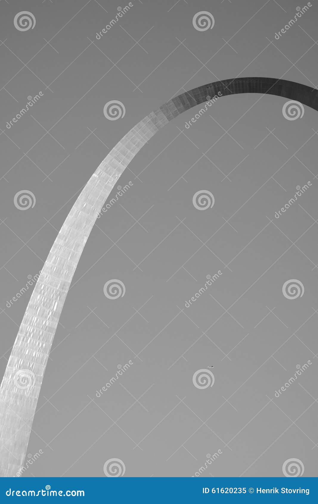 The Gateway Arch (retro - Black And White) Editorial Image - Image of architectural, louis: 61620235