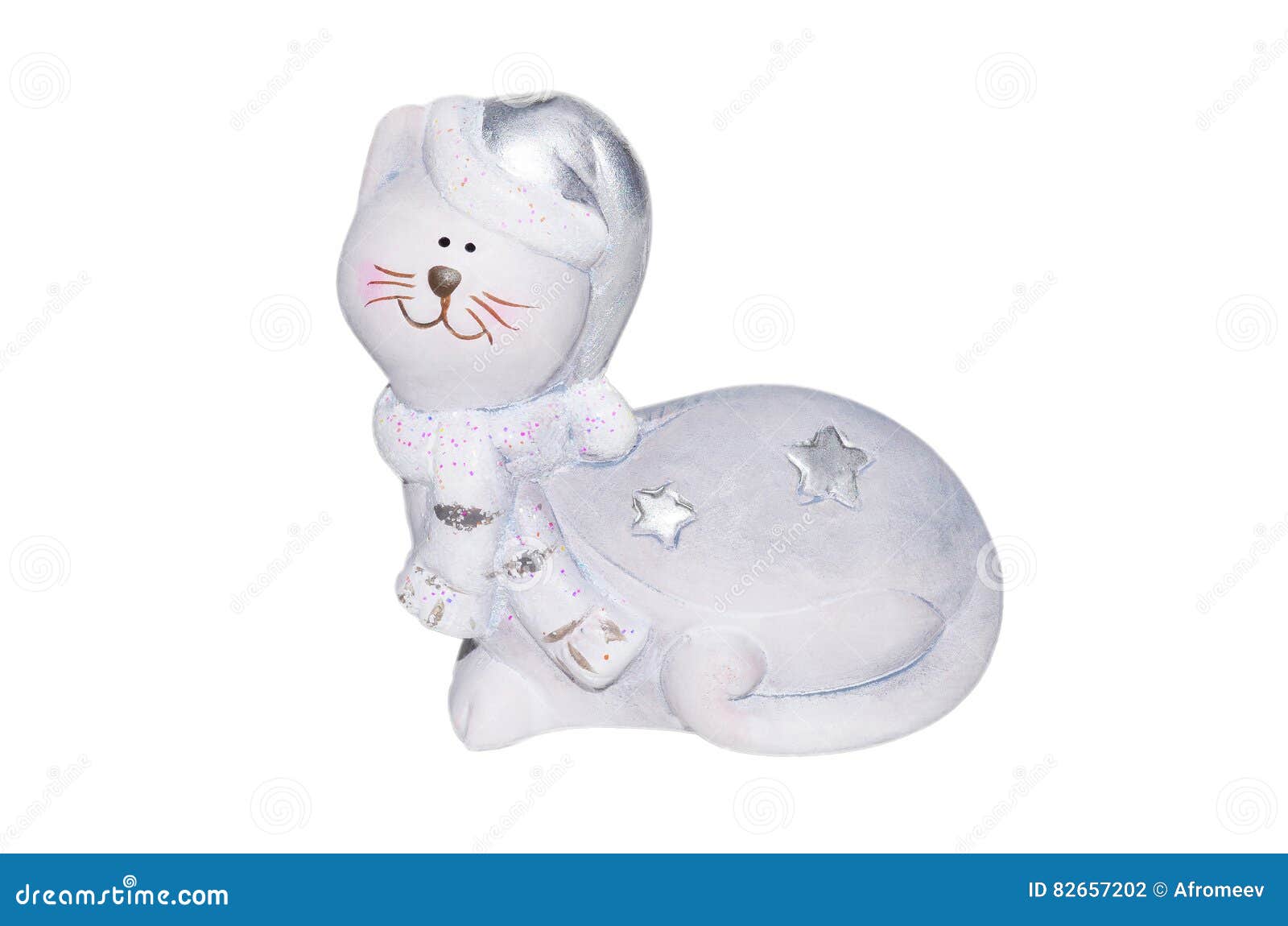 Gatto divertente del giocattolo di Natale. Il Natale gioca il gatto divertente in cappuccio isolato su fondo bianco