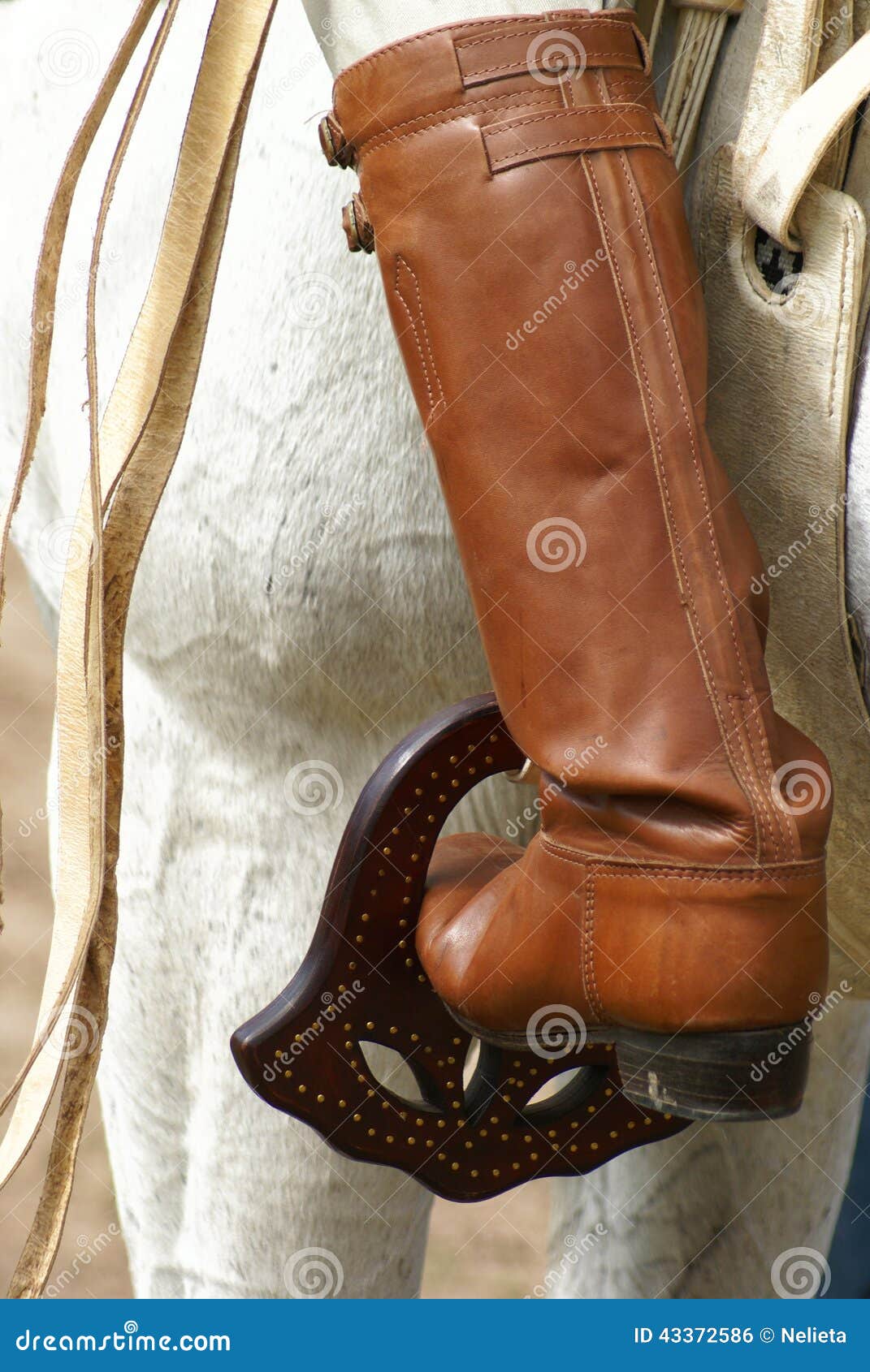 gaucho leather boots