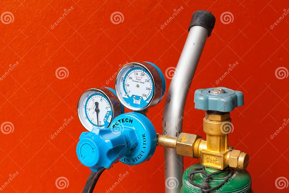 Gauge of Oxy Acetylene stock image. Image of chamber 31804165