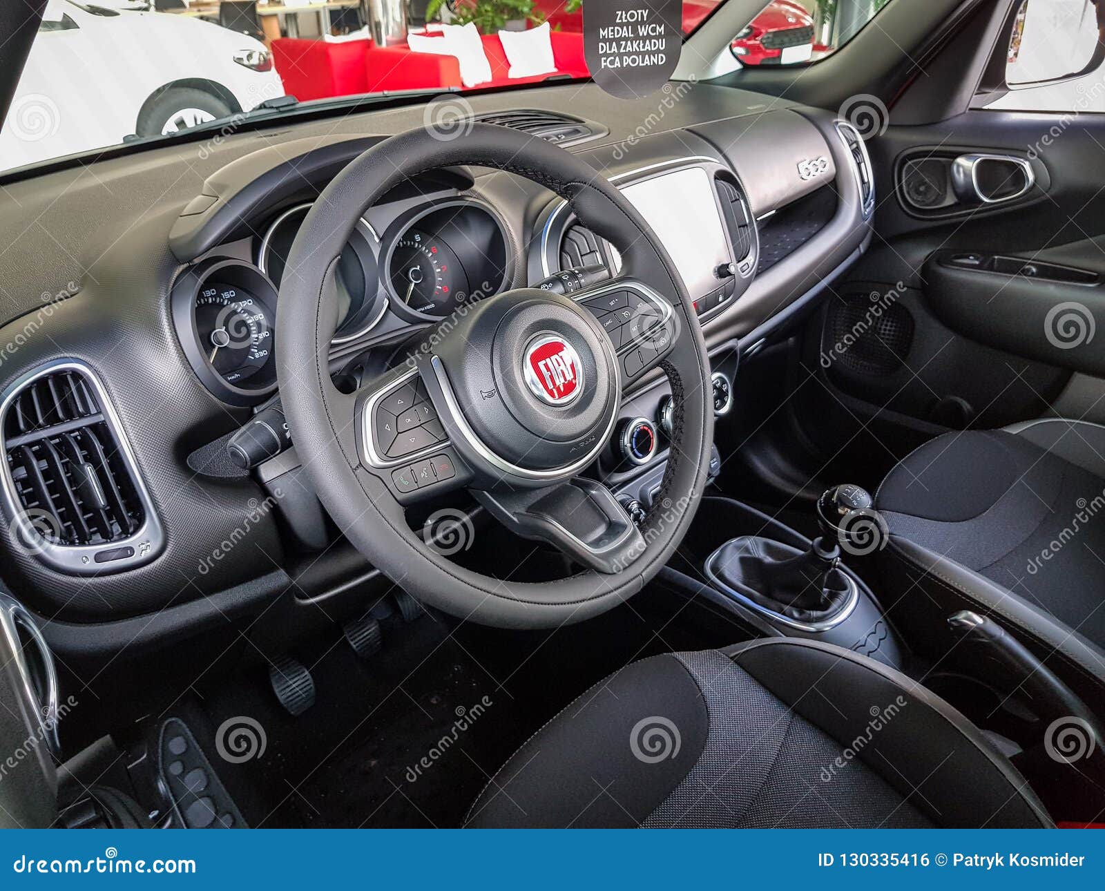 New Fiat 500 L interior (official pics) | Fiat 500l, New fiat, Fiat 500