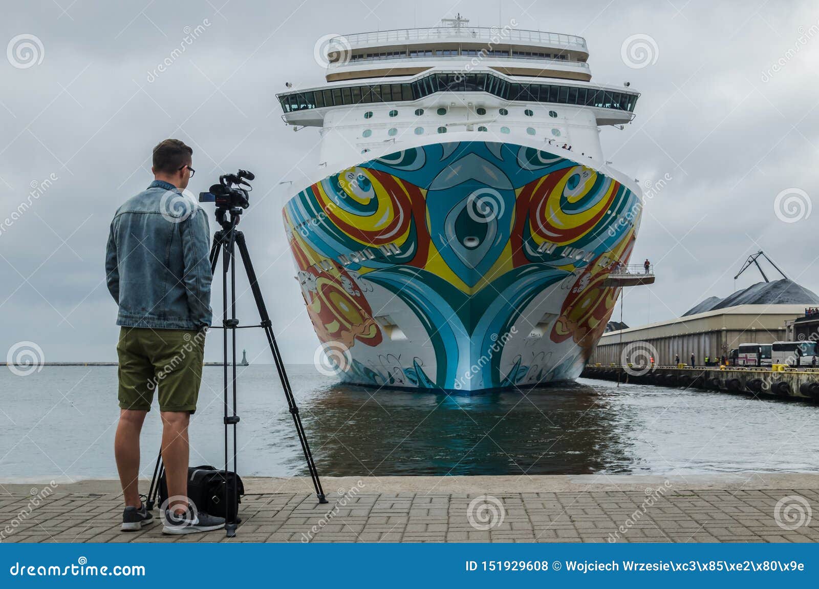 cruise ship cameras