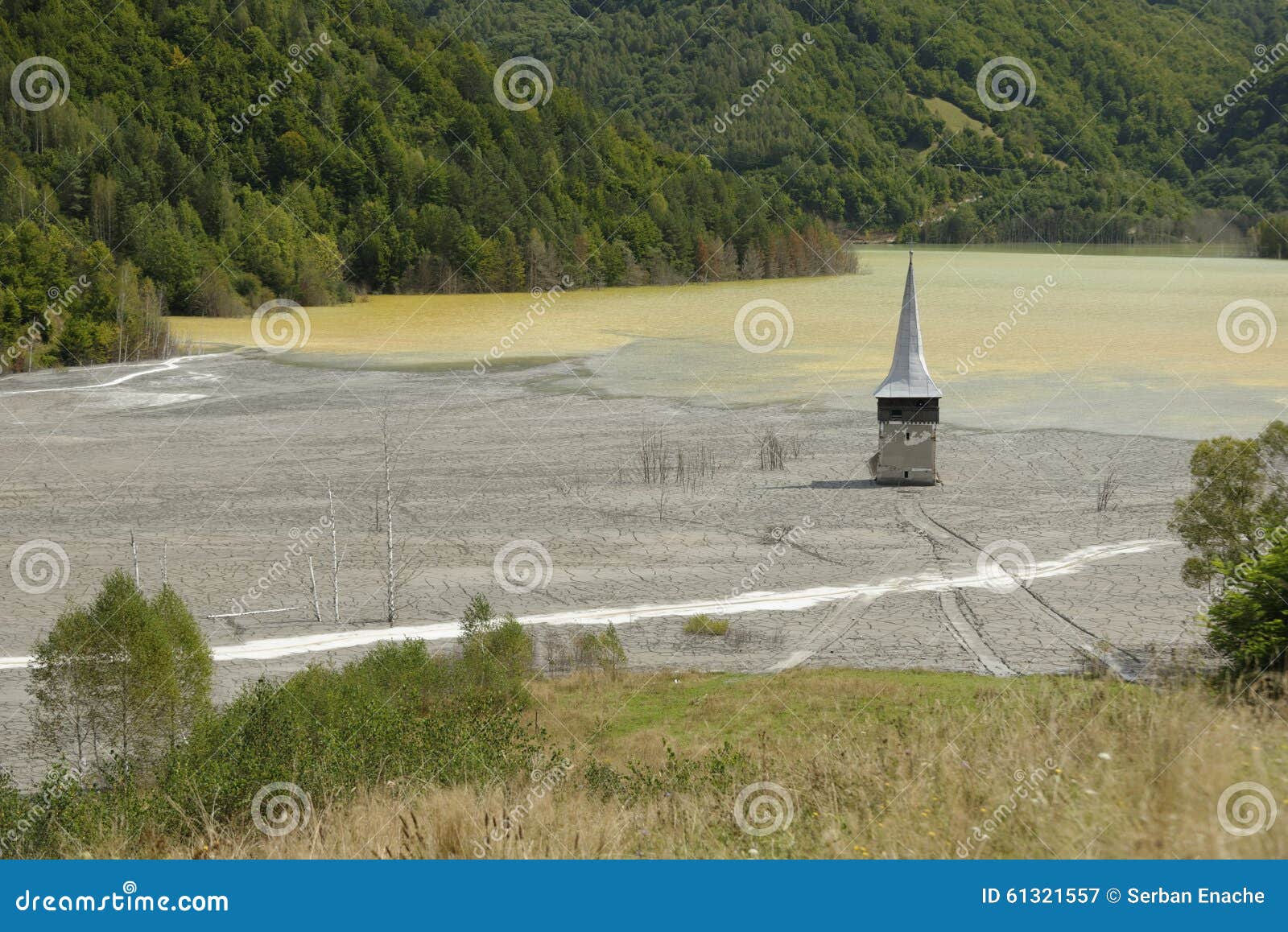 geamana church on polluted lake