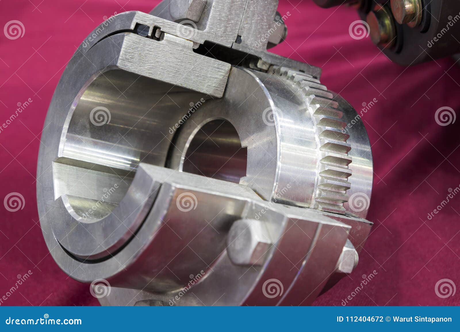 gear coupling for motor transmission