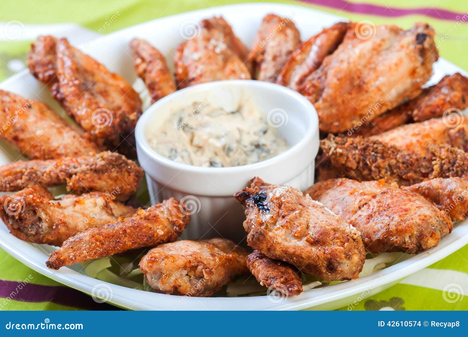 Gebackene Huhnerflugel Stockfoto Bild Von Knusprigkeit 42610574