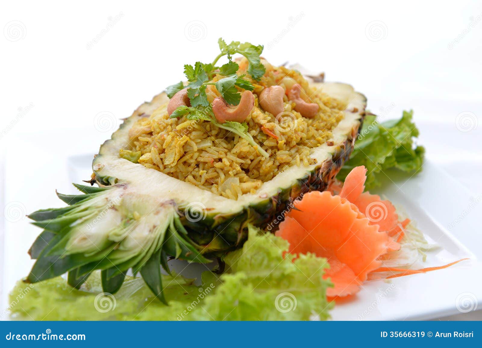 Gebratener Reis der Ananas stockbild. Bild von gebraten - 35666319 Gebratener Reis der Ananas stockbild. Bild von gebraten - 35666319