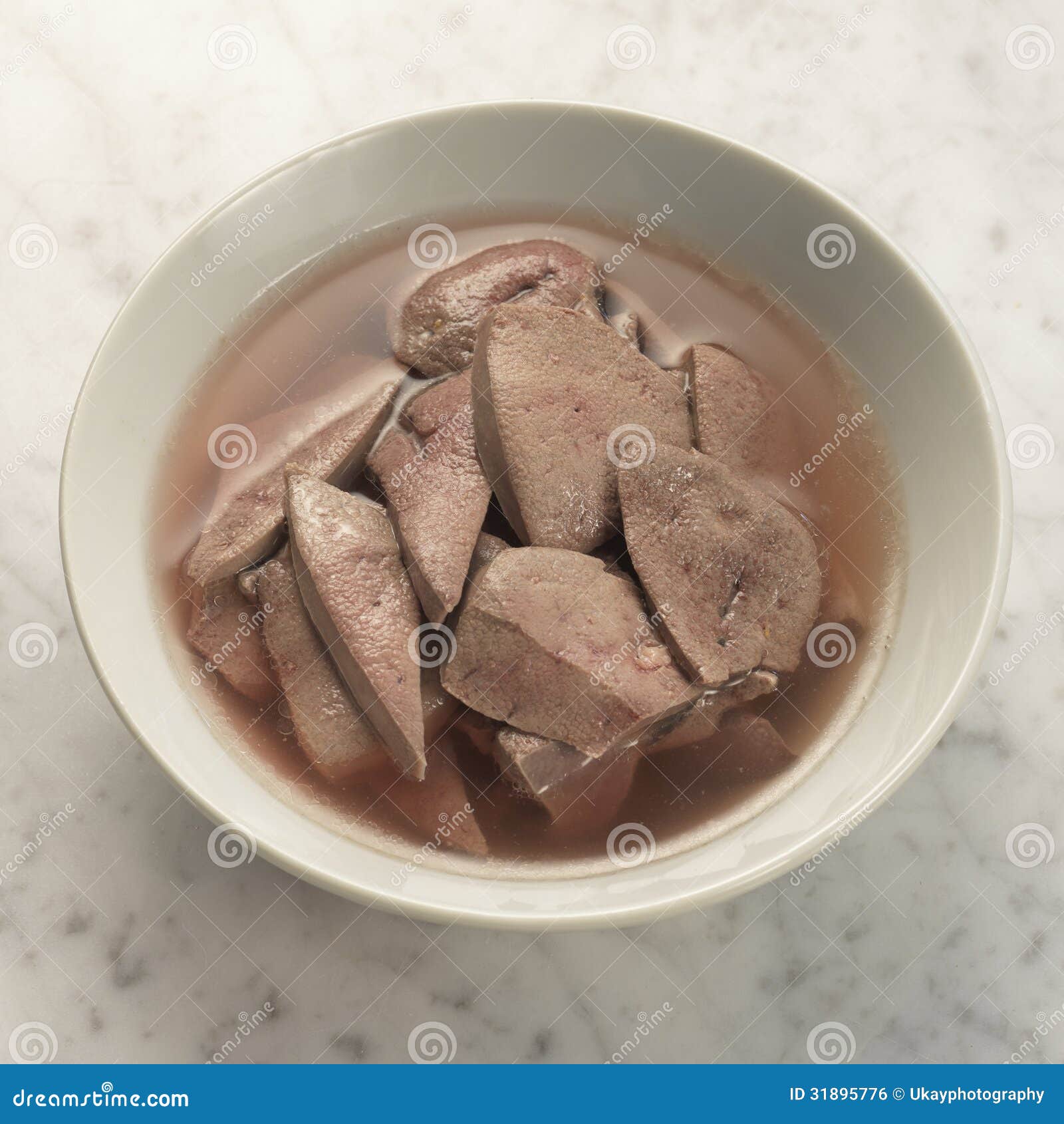 Gekochte Niere In Der Suppe Stockfoto - Bild von chinesisch, bohne ...