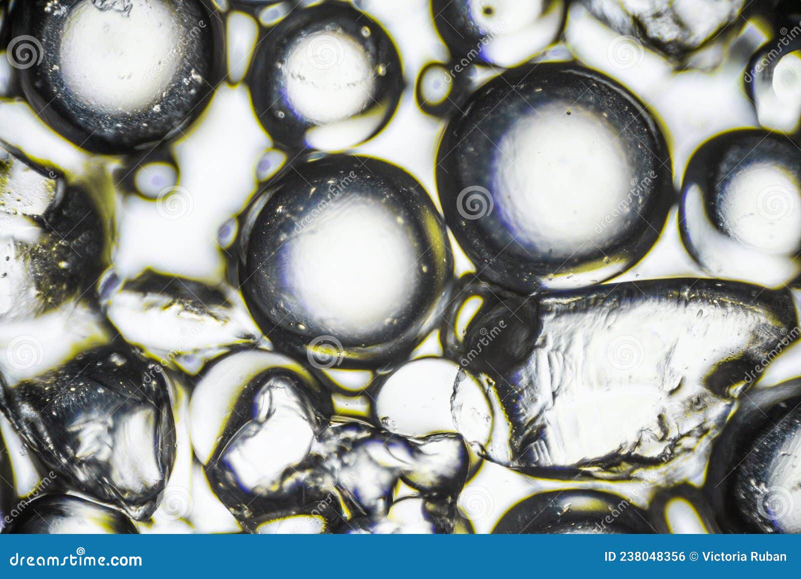 Gel De Silice Pour La Maîtrise De L'humidité Particules Absorbantes Sous  Microscope Léger Photo stock - Image du humidité, dessiccateur: 238048356