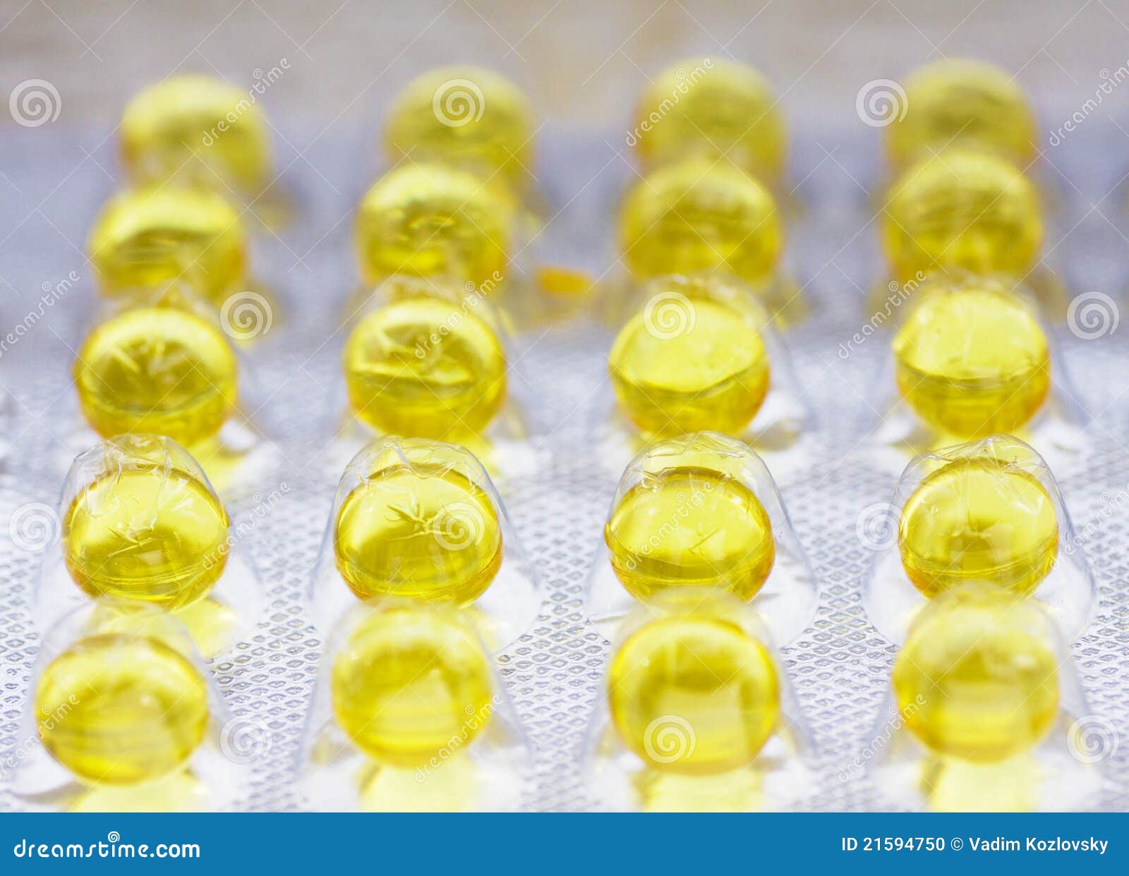 Gelatinous capsules stock photo. Image of nutritional 21594750